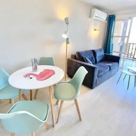 Climatise 4 Prsn / Vue Piscine & Vue Cap Esterel